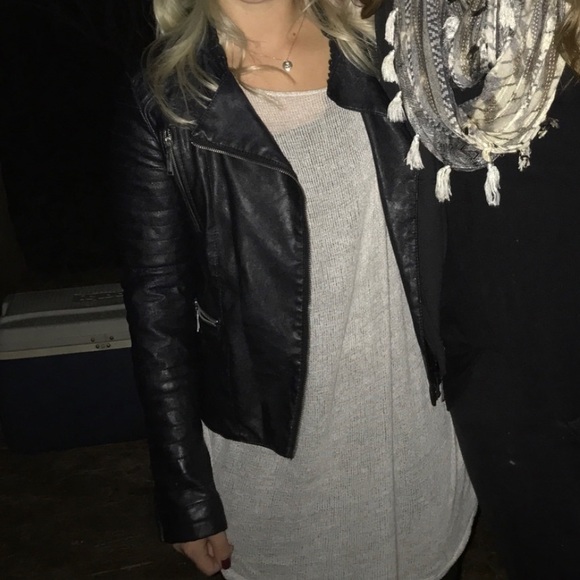 Leather Jacket - Picture 4 of 4